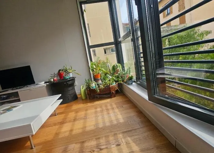 T2 à La Libération, Apartamento *